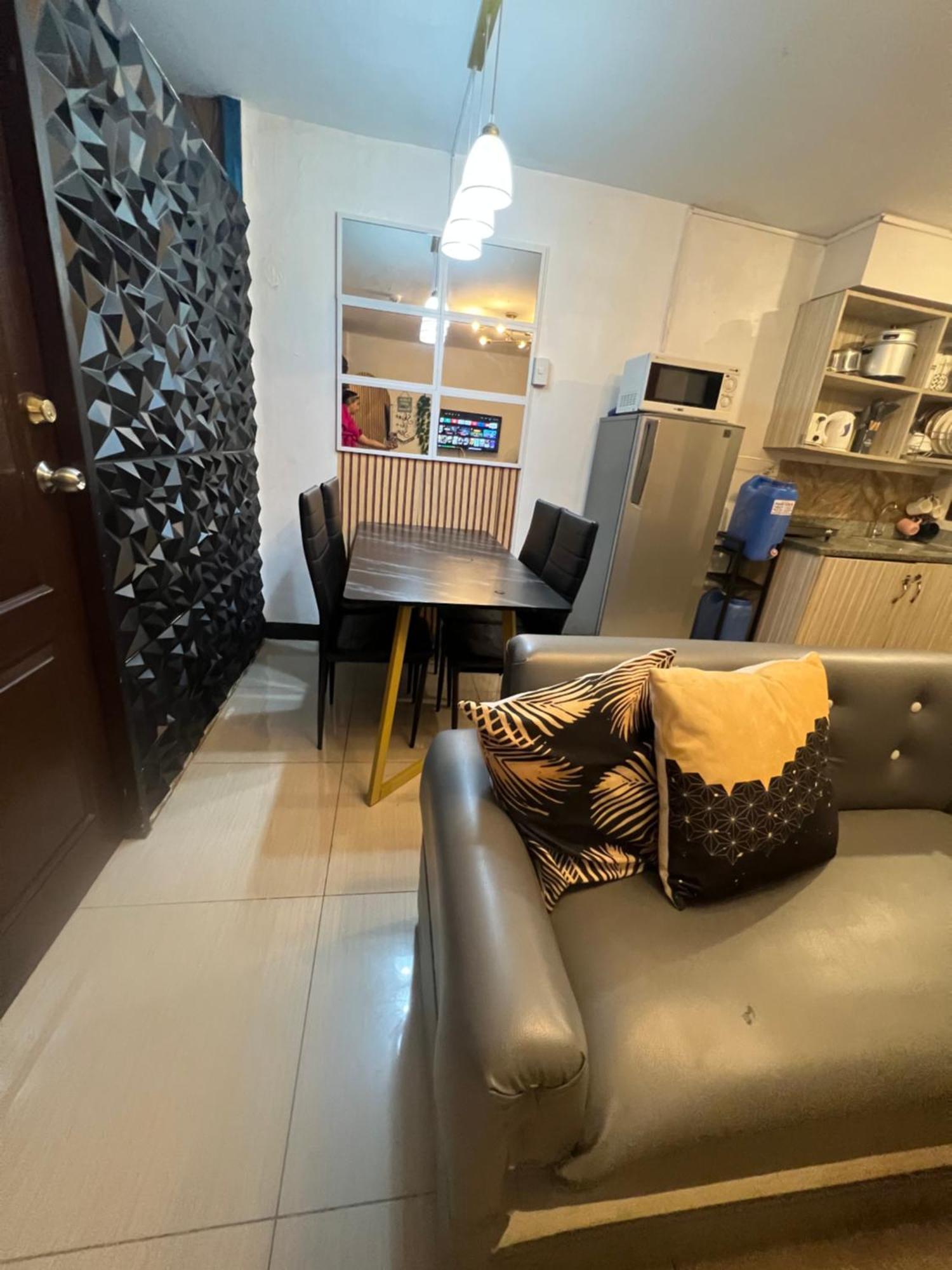 Mamby Gray'S Place Balcony, Karaoke ,Wifi,Netflix &Kitchen Imus Extérieur photo